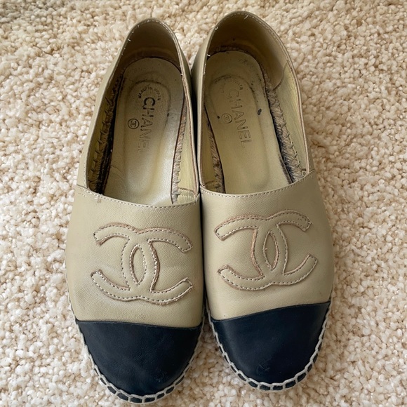 Chanel Espadrilles in Tan & Black Lambskin Sz 40